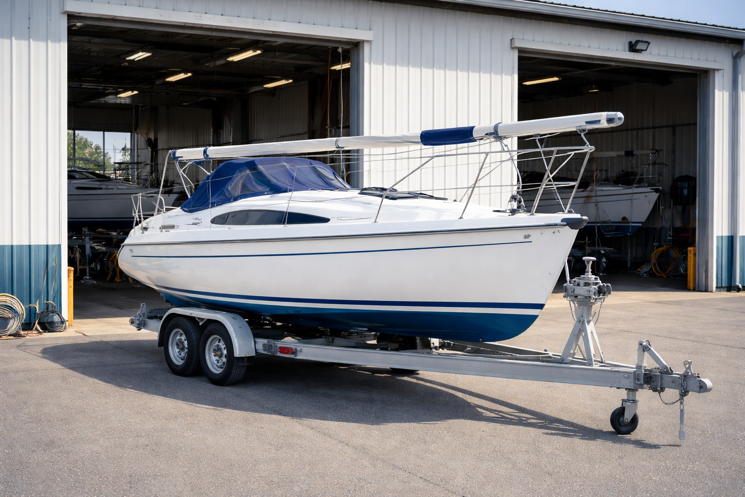 Hangarowanie łodzi - żaglówka